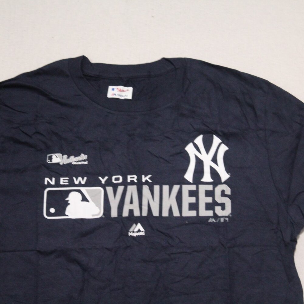 Majestic Authentic New York Yankees Blue Men Tee Shirt Size Large - Picture 3 of 10